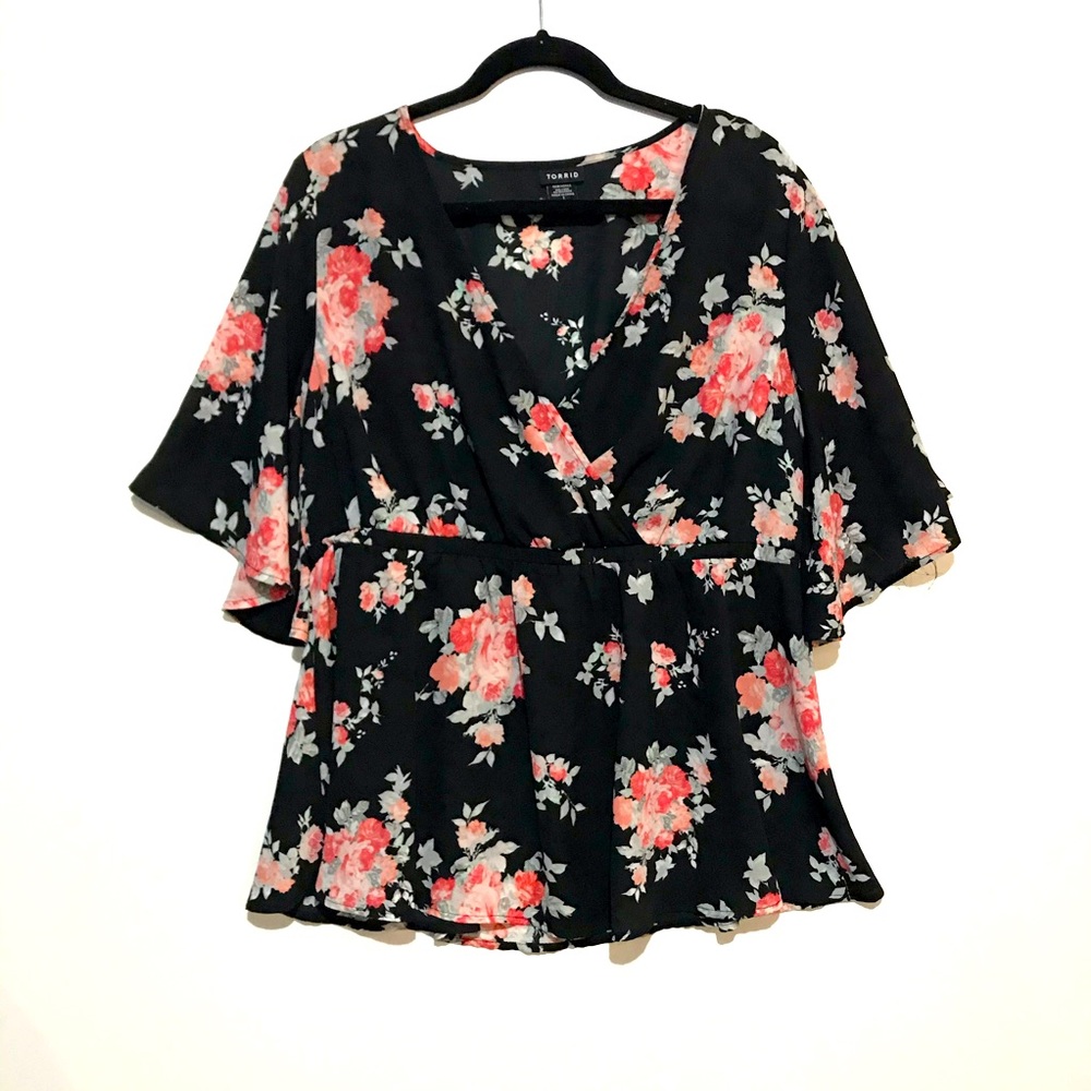 Torrid Floral Blouse Deep V Black Pink Size 1